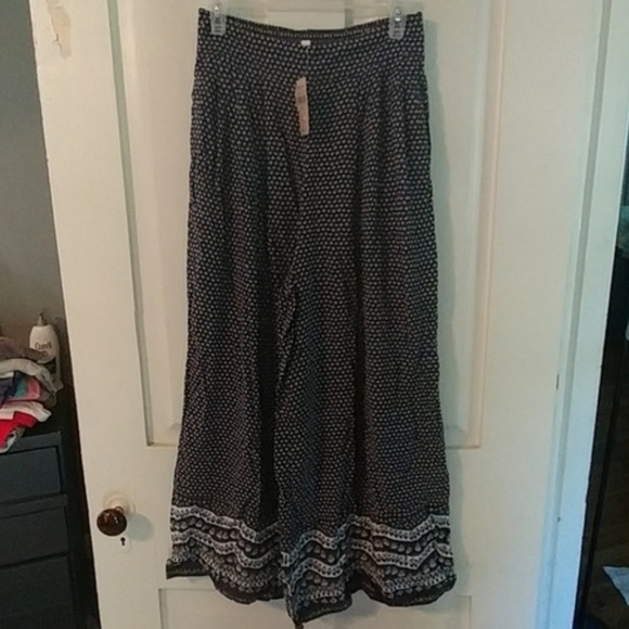 American Eagle Outfitters Pants - NWT American Eagle wide leg pants